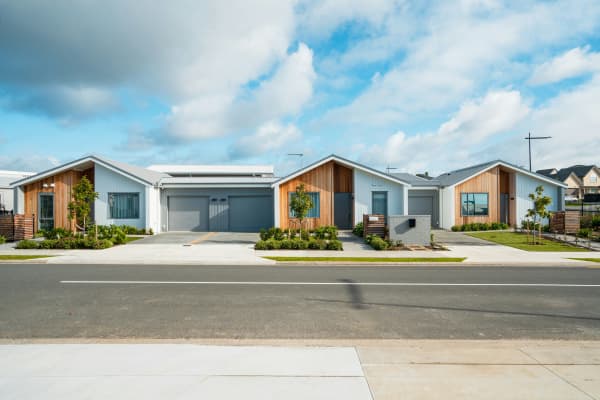 Single-storey townhouses.