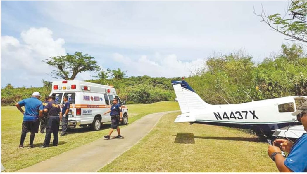 Piper PA28-140 Cherokee Cruiser after emergency landing on golf course