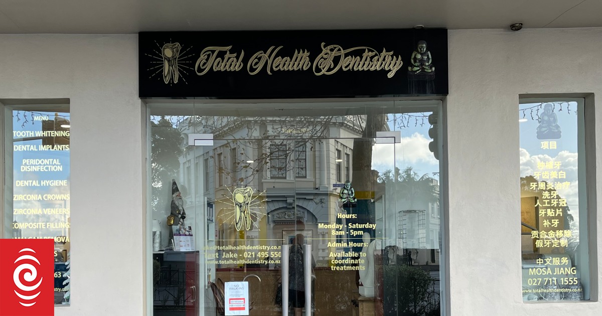 Suspended Auckland dentist faces 19 charges under health practitioners law