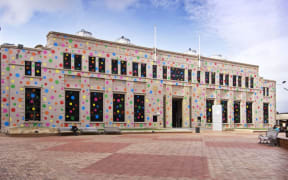 Yayoi Kusama's Dots for Love and Peace covers City Gallery Wellington in 2009