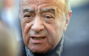 Harrods department store owner Mohamed Al Fayed arrives at the Royal Courts of Justice in London, 21 March 2007 for a pre-inquest hearing into the death of Dodi Al Fayed and Princess of Wales Diana in a 1997 Paris car crash. AFP PHOTO/Paul ELLIS (Photo by Paul ELLIS / AFP)