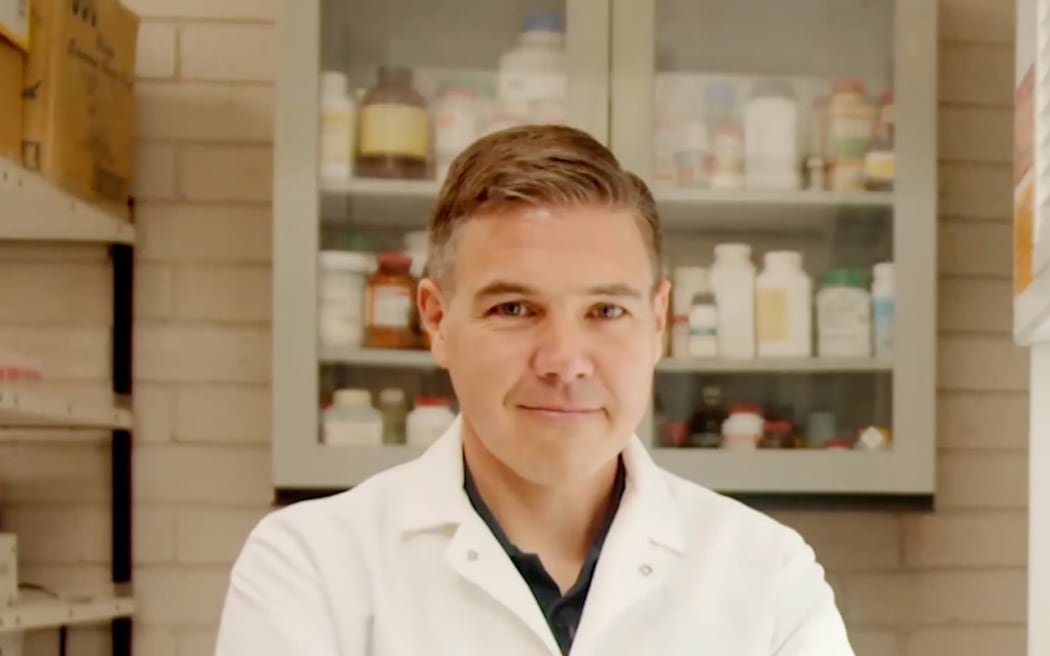 Dr Andrew Pask