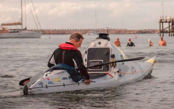 Kayaker Scott Donaldson sets off from Coffs Harbour in Sydney.