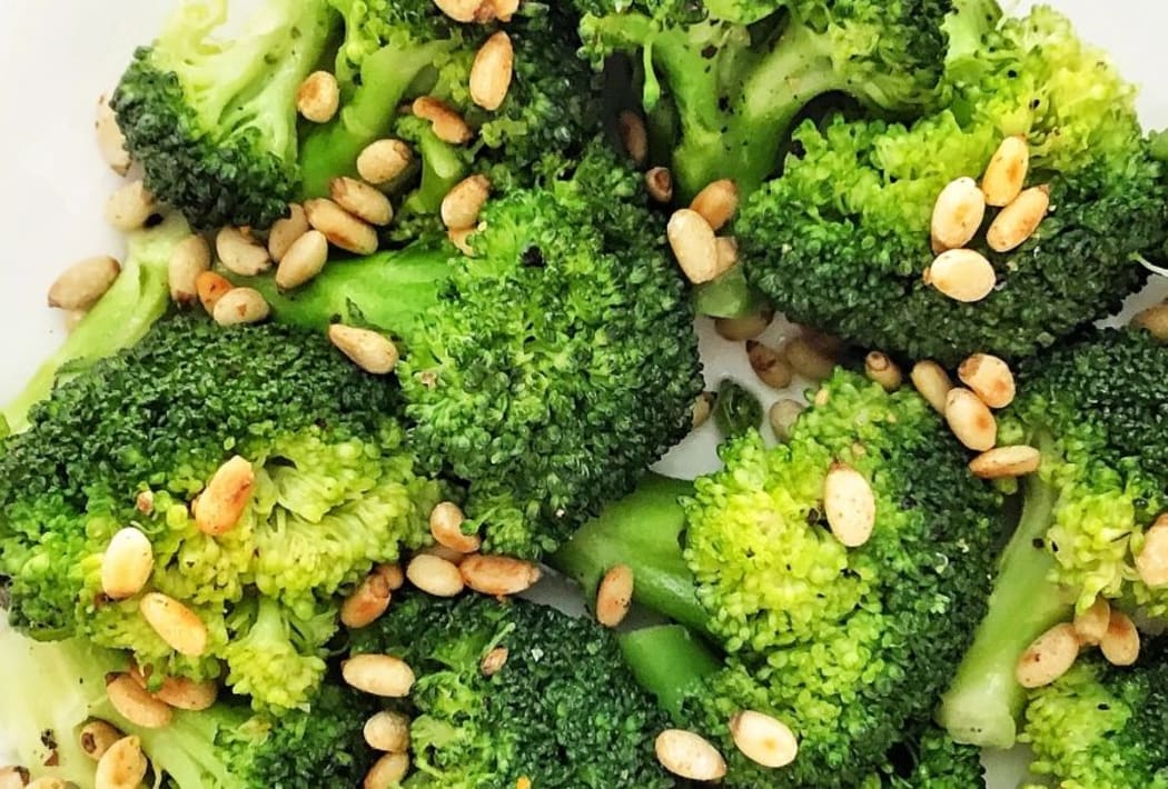 Broccoli with pine nuts