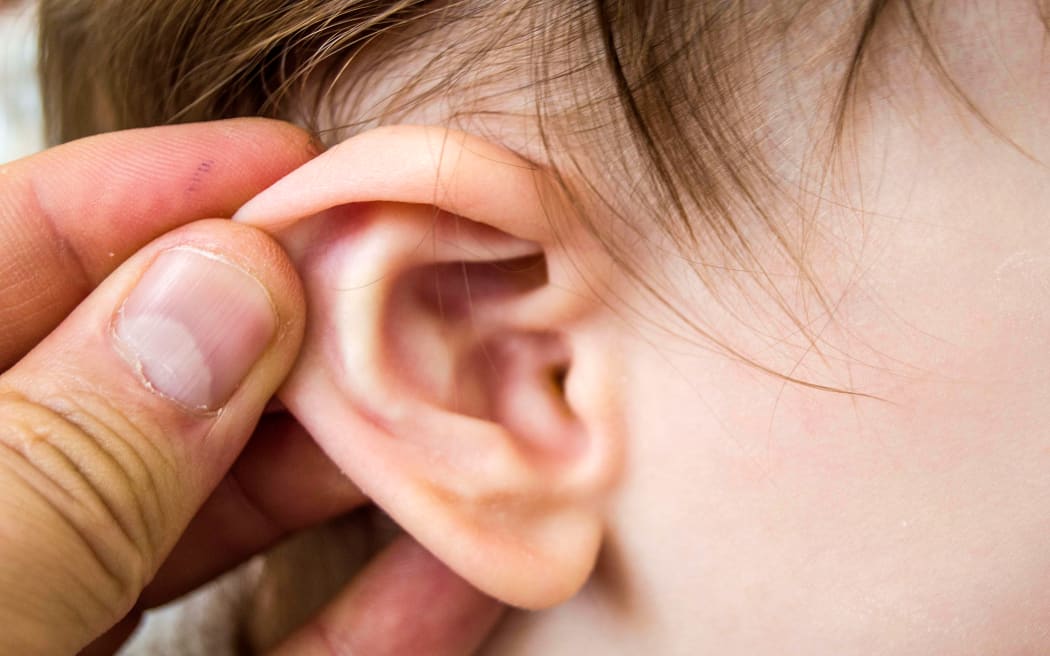 ear infections, ear pain and inflammation in infants,