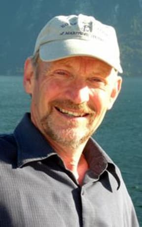 Neville Peat