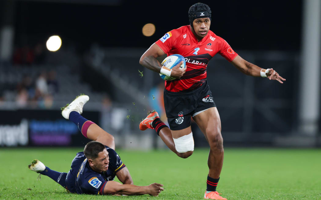 Crusaders' Chay Fihaki makes a run.