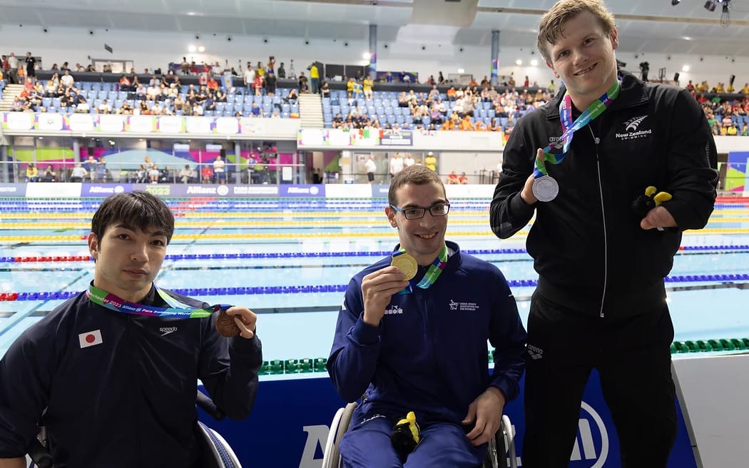 The Whangārei swimmer improved in the final but was unable to hold off Israel’s Ami Omer Dadon who posted a time of 36.26s, just outside the world record.