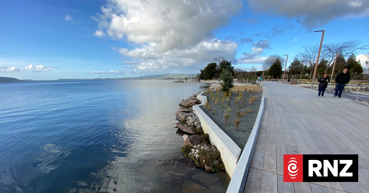 Man critical after serious assault at Rotorua lakefront