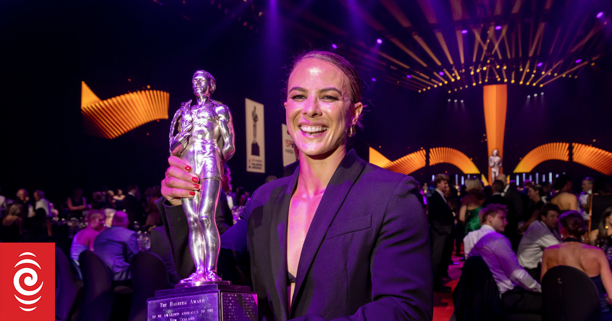 Carrington crowned supreme sportsperson of the year - Vimarsana News