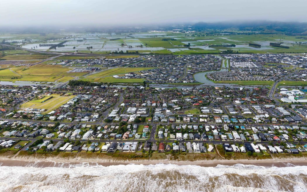 Papamoa weather damage