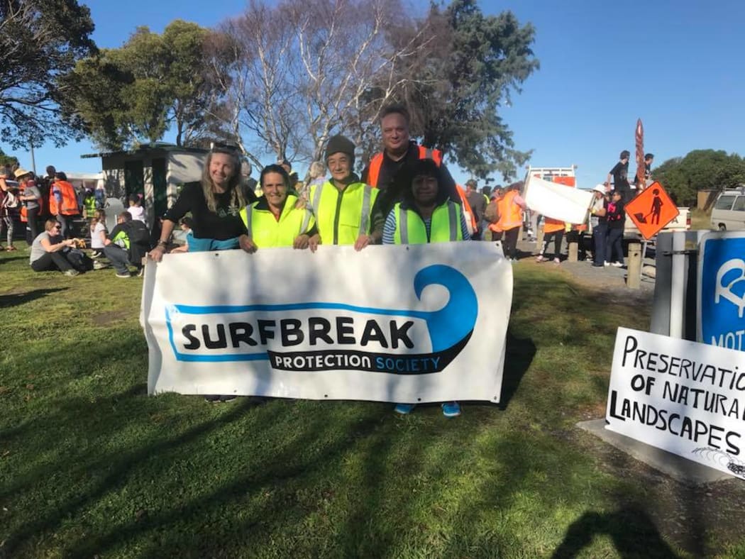 Kaikōura iwi marched marched from Mangamaunu Bay to the district council to protest plans for a cycleway.