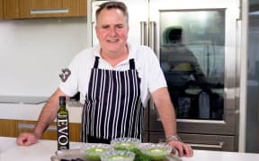 Simon Gault