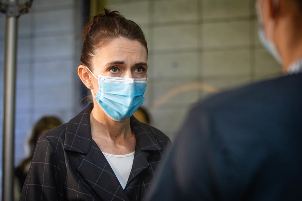Jacinda Ardern and Chris Hipkins visit a vaccination clinic in Lower Hutt