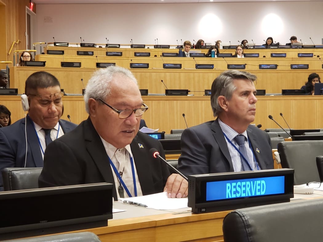 Ulu-O-Tokelau Faipule Kelihiano Kalolo and Tokelau Administrator briefing the United Nations Decolonization Committee on recent key developments and challenges in Tokelau.