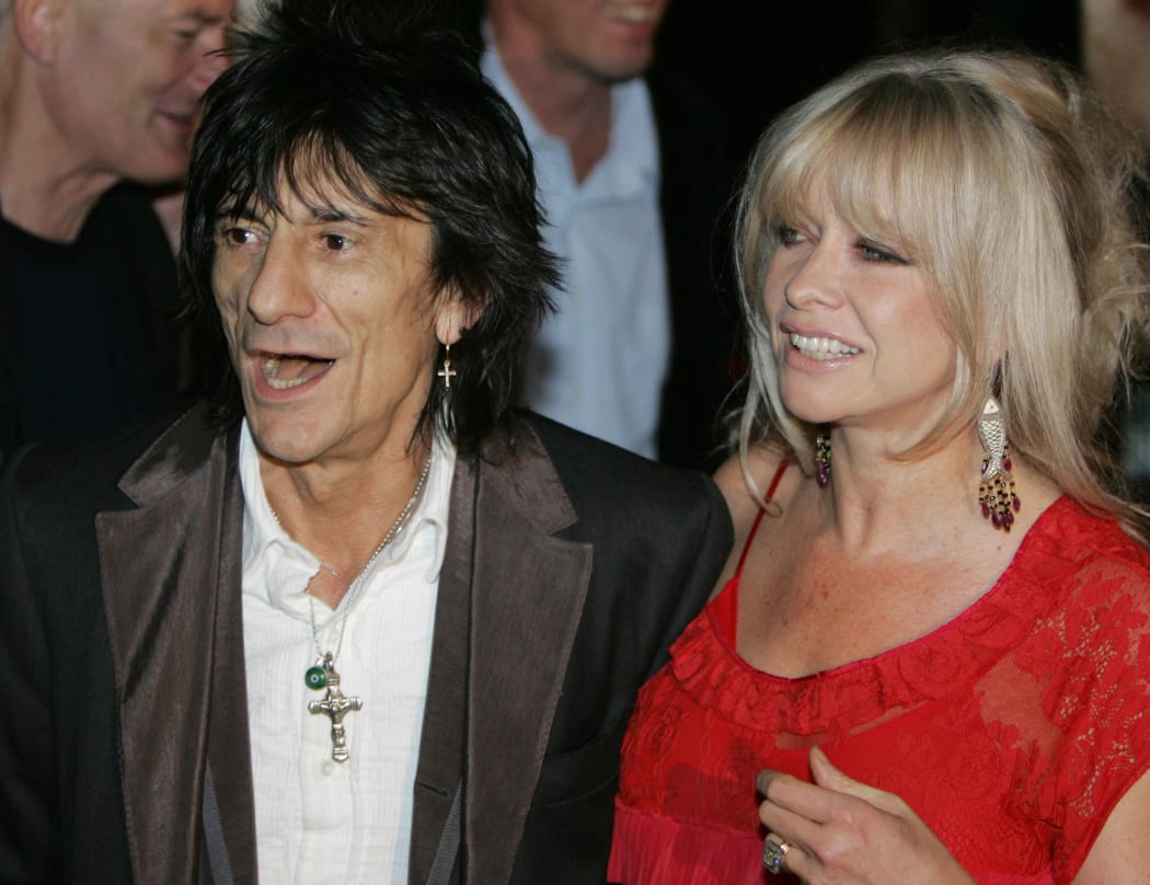 Jo Wood with Ronnie in 2006.