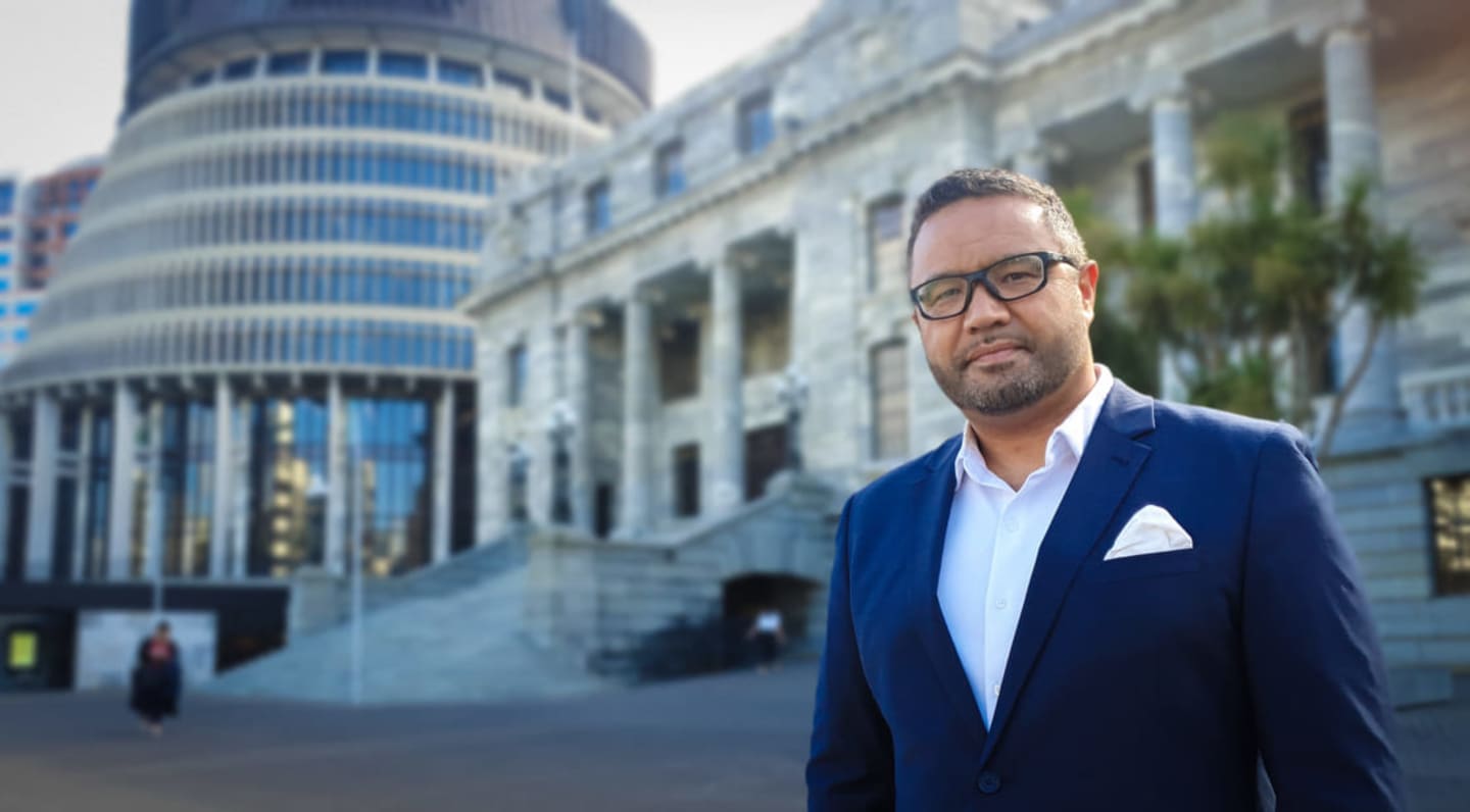 Scott Campbell at Parliament