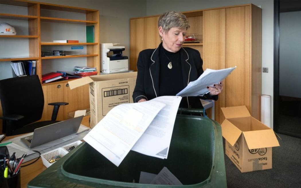 Outgoing Christchurch mayor Lianne Dalziel packing up her office.