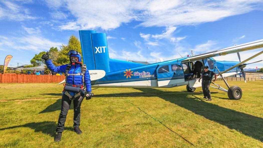 Skydiving A License in a Week - Skydive Spaceland