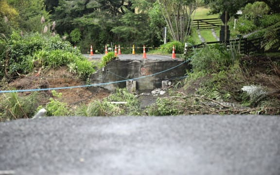Mill Flat road bridge
