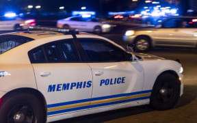 MEMPHIS, TENNESSEE - SEPTEMBER 7: Police investigate the scene of a reported carjacking reportedly connected to a series of shootings on September 7, 2022 in Memphis, Tennessee. Memphis police arrested a 19-year-old man in connection with the shootings of multiple people across the city while allegedly livestreaming the crimes on Facebook, according to published reports.   Brad Vest/Getty Images/AFP (Photo by Brad Vest / GETTY IMAGES NORTH AMERICA / Getty Images via AFP)