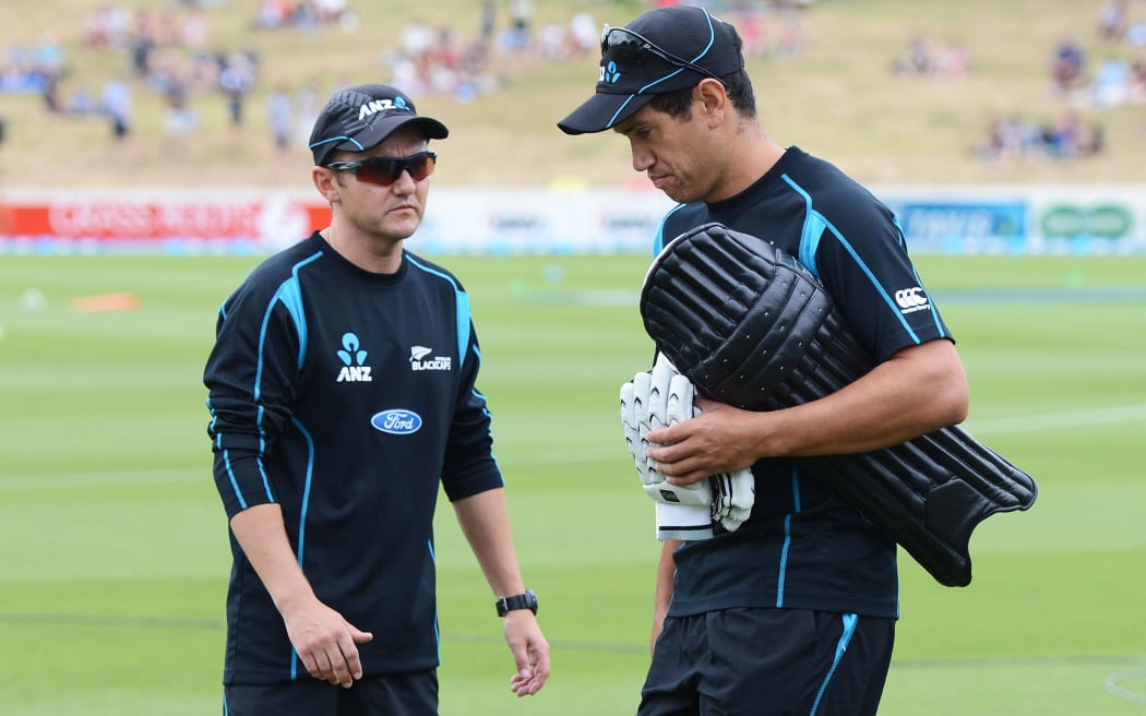 Mike Hesson and Ross Taylor in 2013.
